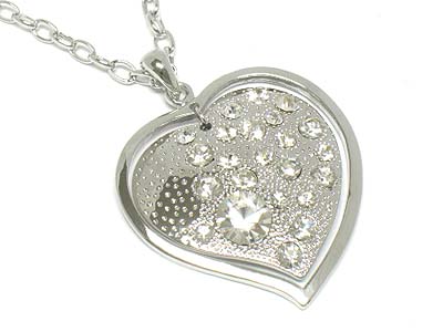 Crystal deco heart pendant necklace