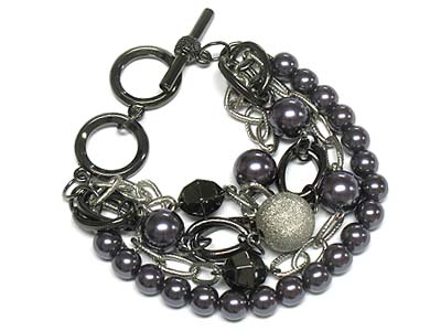 Multi strands pearl bead and metal chain links toggle bracelet