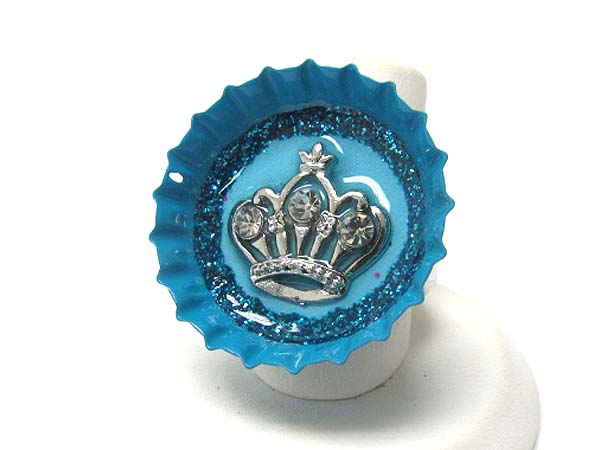 Bottle cap art crown deco stretch ring