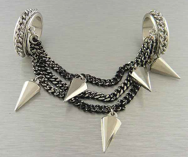 Three chain with metal spike and two finger chain ring