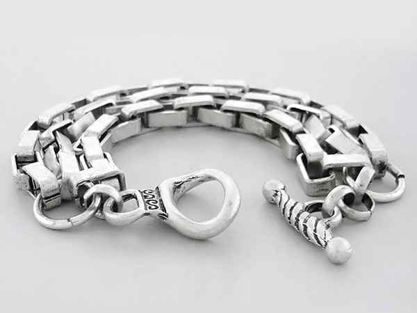 Three fashion patern chain bars bracelet