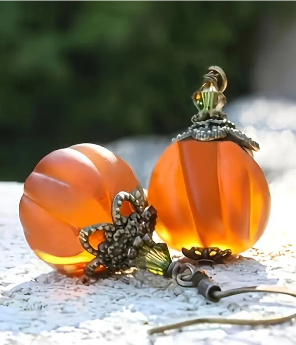 3d pumpkin earring