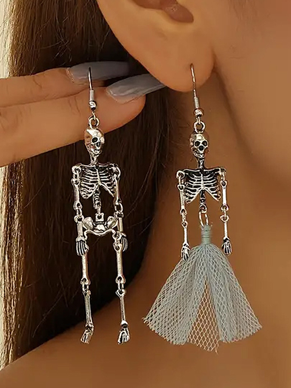 Halloween theme skull bride and groom earring