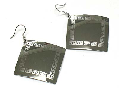 High polish metal engraved earring