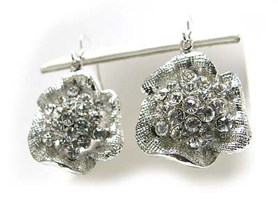 Crystal center metal detail flower earring