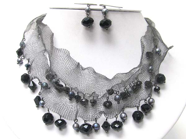 Mesh scarf and facet glass stone dangle necklace earring set