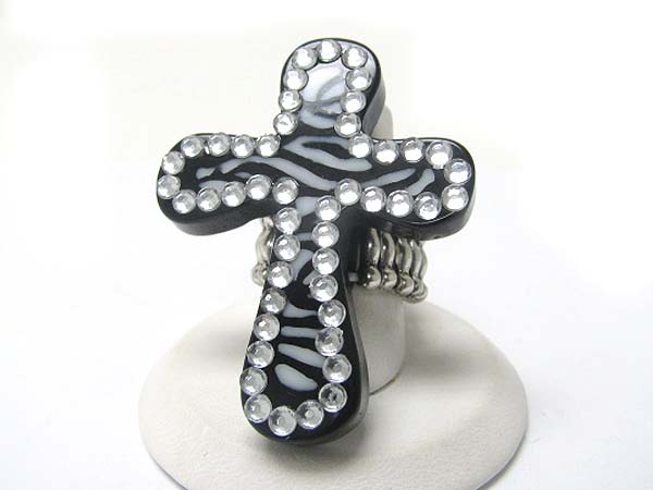 Zebra pattern cross stretch ring