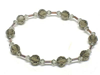 Multi acryl eads link bracelet 