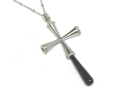 Crystal deco solid cross pendant necklace