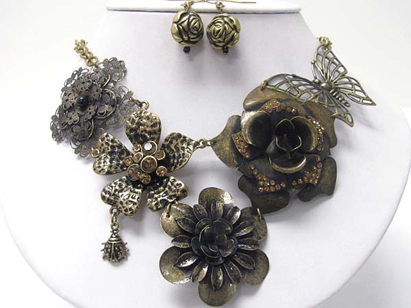 Crystal stud  metal large flowers link necklace earring set