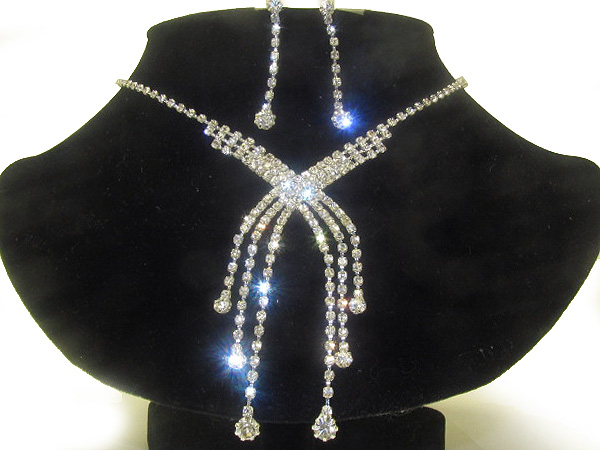 Rhinestone party necklace earring set