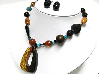 Brown tone mixed beads and stone necklace and earring set