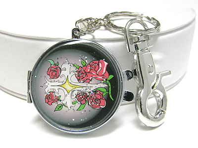 Rose and cross picture round locket key chain charm