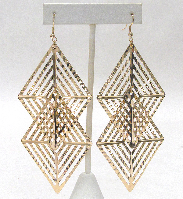 Textured multi diamond shape drop earring