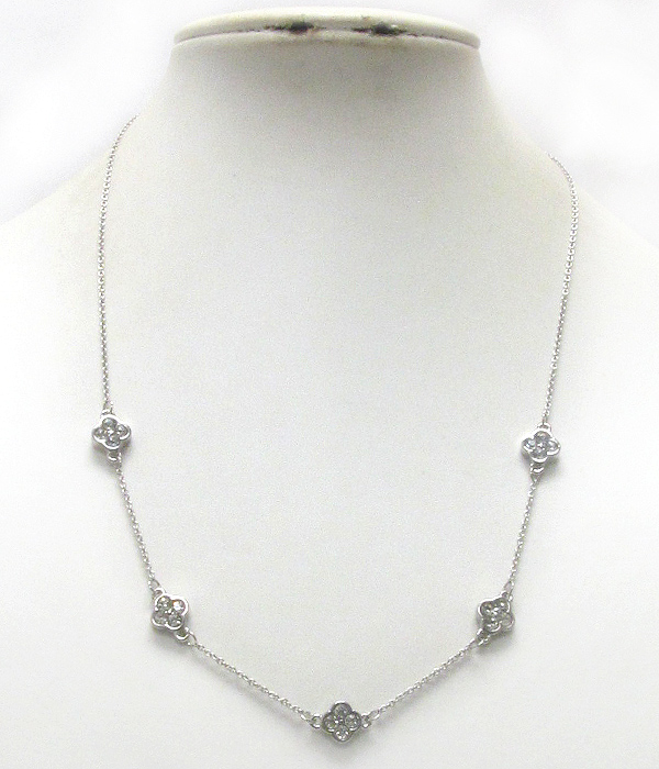 Crystal deco clover accent necklace