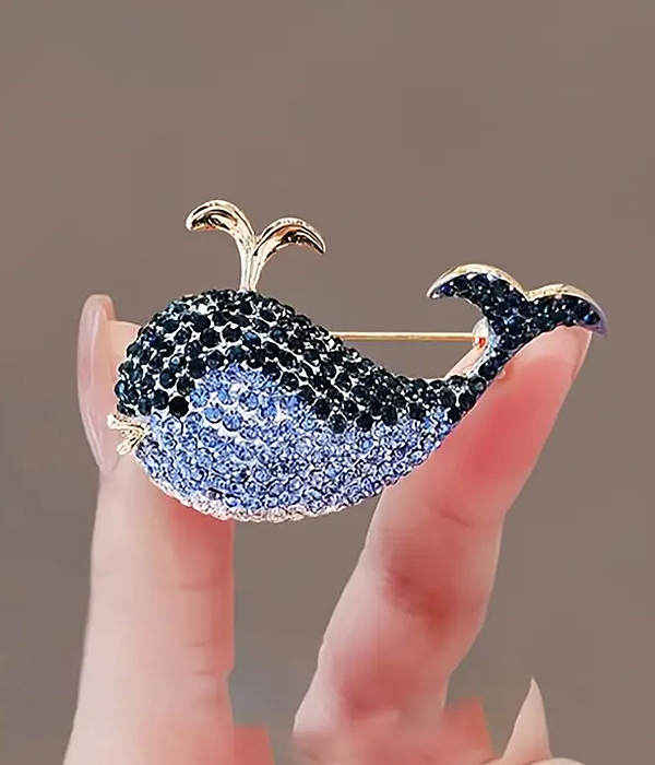 Whale brooch