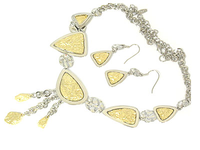 Multi shape hammered metal and crystal necklace set