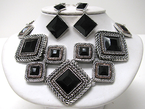 Architectural multi glass and textured metal square link bib necklace earring set