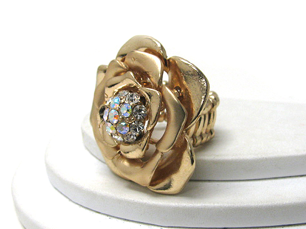 Crystal center metal rose stretch ring