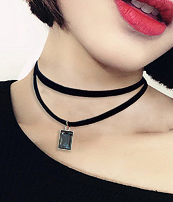 Double layer suede choker necklace