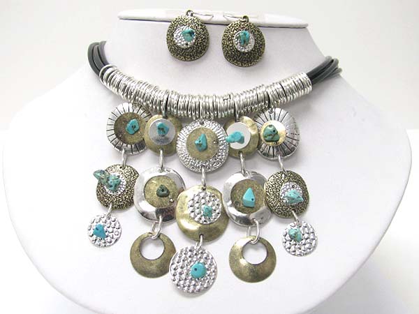 Turquoise chip stone textured metal disk long drop necklace earring set