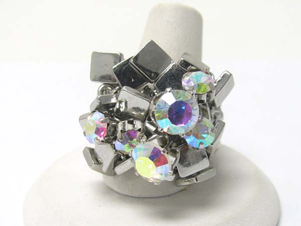 Crystal and metal cube cluster stretch ring