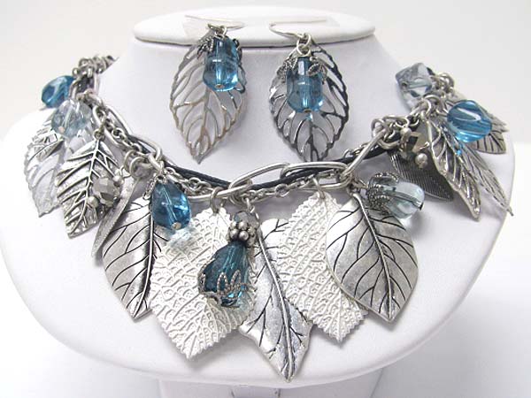 Multi textured metal leaves and beads dangle neckalce earring set 