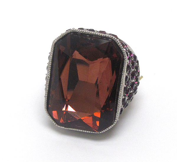 Glamorous crystal rectangle stretch ring