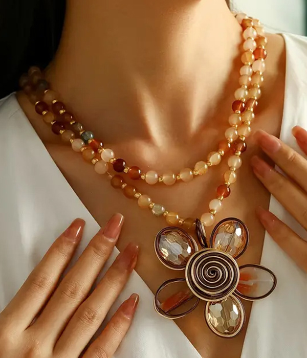 Handcraft bead flower long necklace