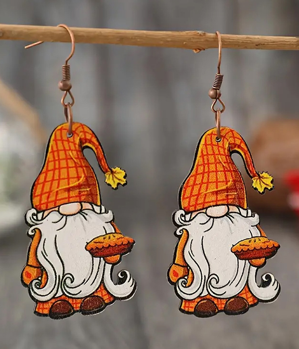 Autumn theme wood earring - gnome