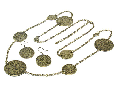 Hammered metal disk and chain necklace and earring set