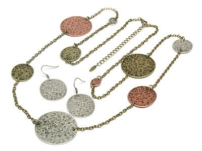 Hammered metal disk and chain necklace and earring set