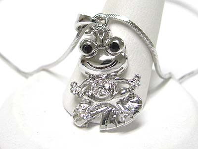 Made in korea whitegold plating crystal frog pendant necklace