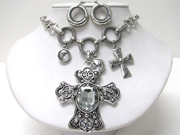 Facet glass and metal filigree cross pendant necklace earring set