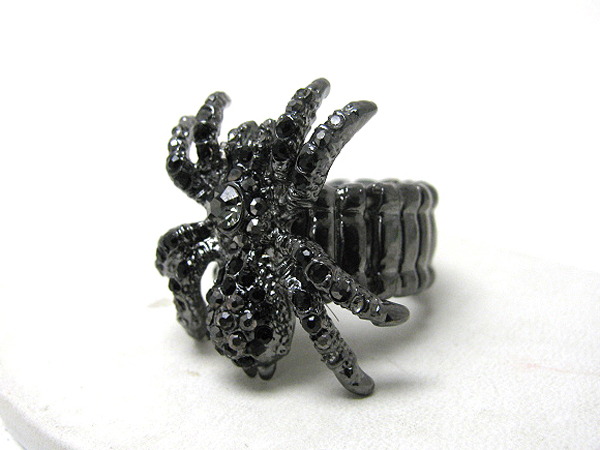 Crystal stud spider stretch ring