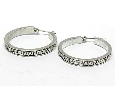 Metal hoop earring - side pattern - hoops