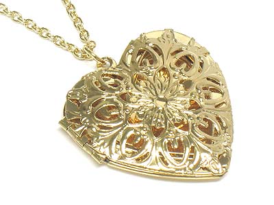 Filigree heart locket necklace 