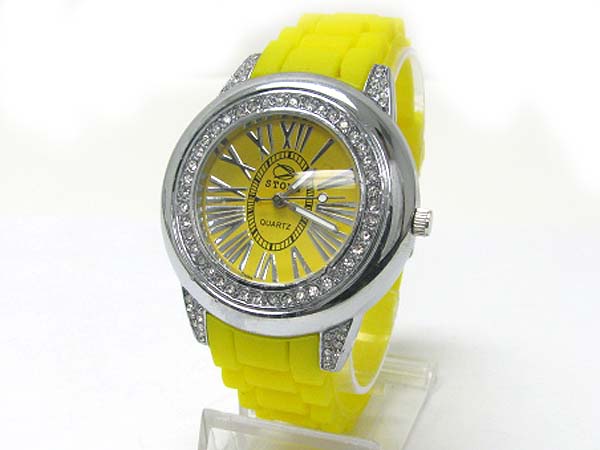 Crystal stud round face fashion rubber band watch