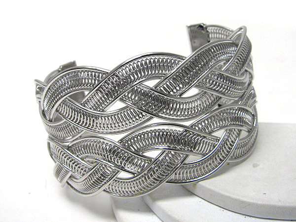 Double twisted flat metal wire bracelet