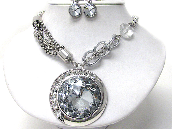 Large facet glass pendant and crystal deco necklace earring set