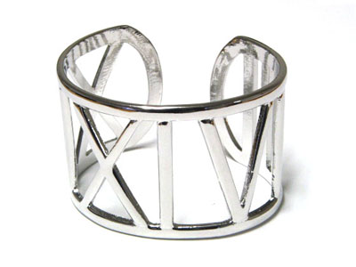 Roman number design metal cuff bangle