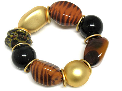 Multi natural and metal beads stretch bracelet