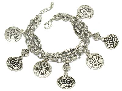 Multi casting metal round charms toggle bracelet