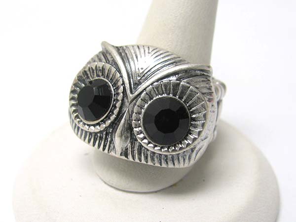 Crystal eye owl stretch ring