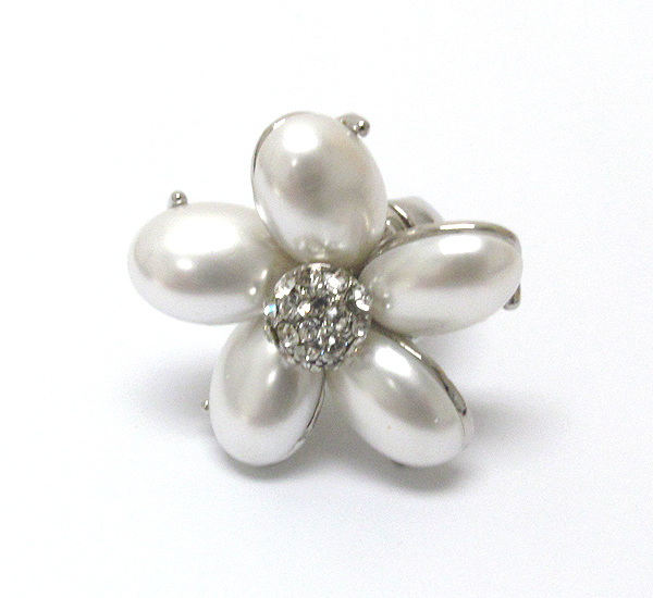 Crystal center and pearl petal flower stretch ring