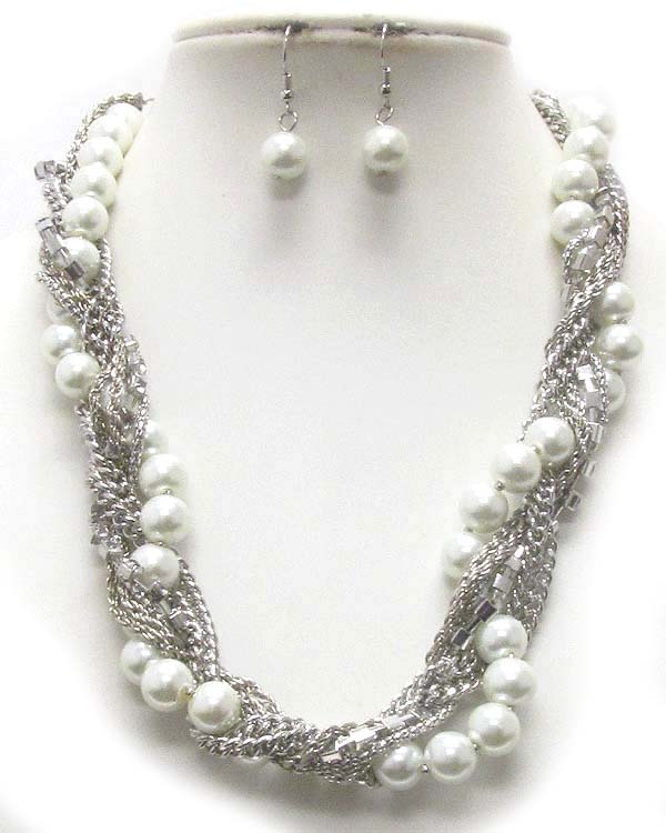 Twist multi chain and pearl deco necklace earring set