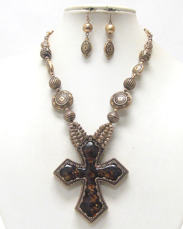 Chunky cross pendant metal art deco necklace earring set