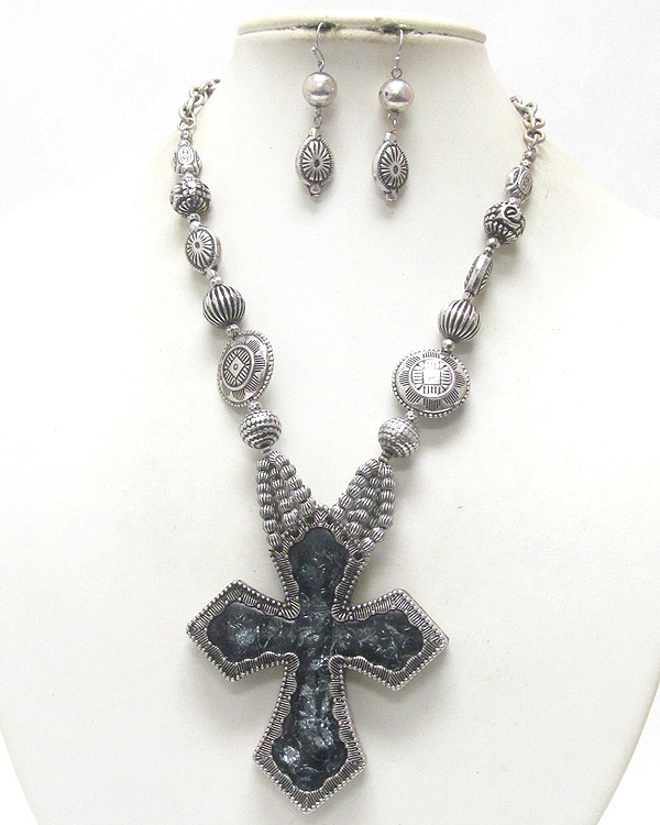 Chunky cross pendant metal art deco necklace earring set