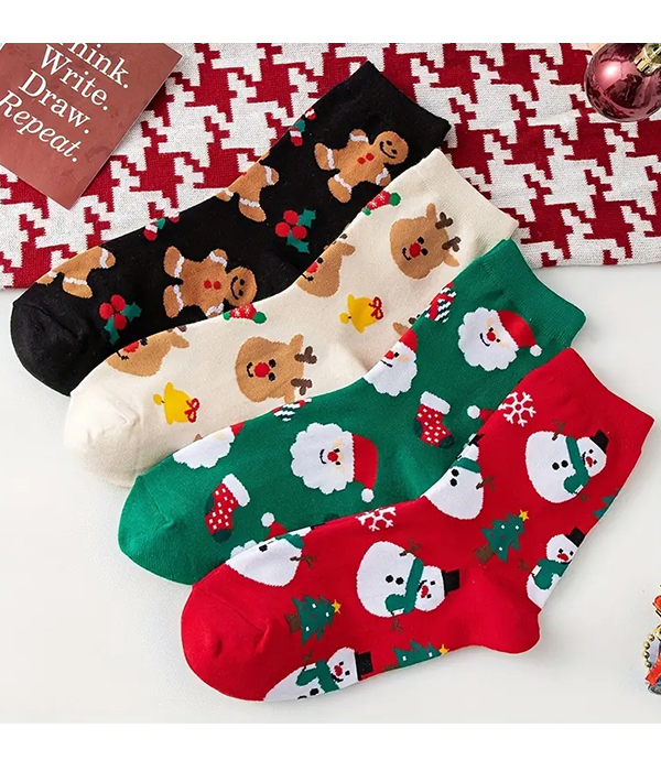 Christmas theme 4 pair socks set - santa snowman ginger bread