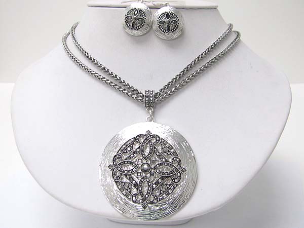 Marcasite look metal filigree round pendant necklace earring set